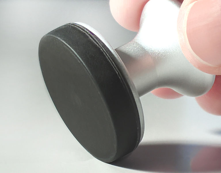 ラバーコートマグネットフック_ディテール2